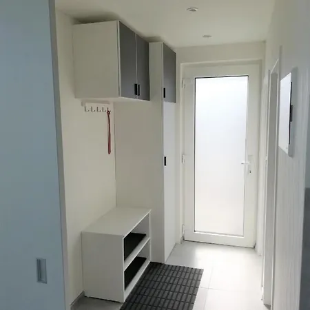 Apartman Policka *
