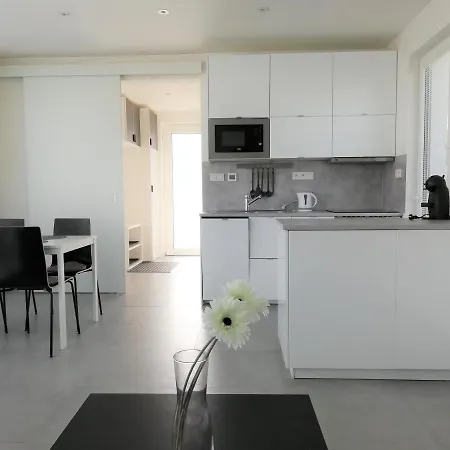 Apartman Policka 펜션