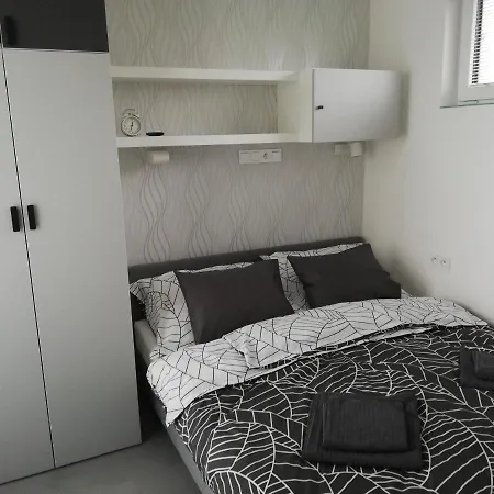 Apartman Policka 펜션 *